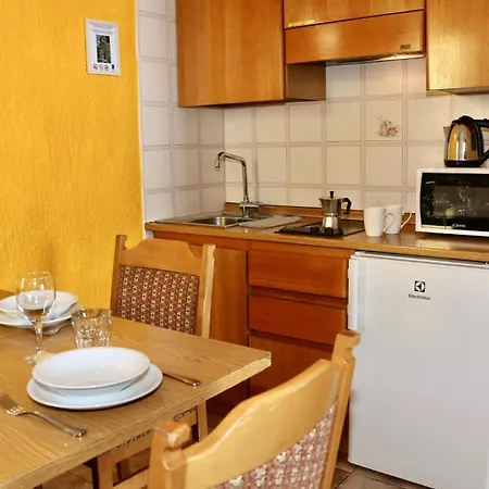 Adele Apartman *