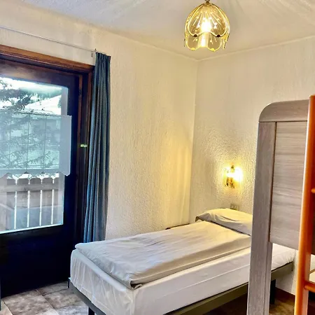 Adele Apartman